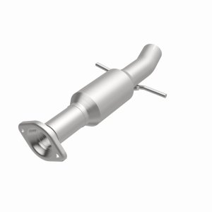 Toyota Highlander Catalytic Converter - Magnaflow - OEM Grade Direct-Fit - `14-`16