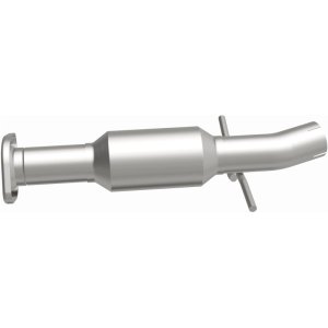 Toyota Highlander Catalytic Converter - Magnaflow - OEM Grade Direct-Fit - `14-`16