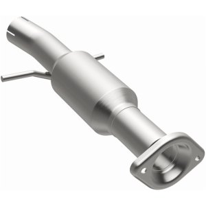 Toyota Highlander Catalytic Converter - Magnaflow - OEM Grade Direct-Fit - `14-`16