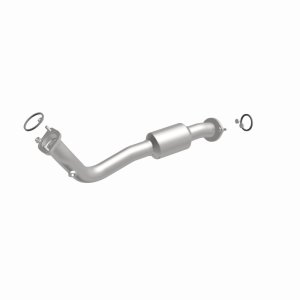 Toyota RAV4 Catalytic Converter - Underbody - Magnaflow - Direct Fit - `13-`18