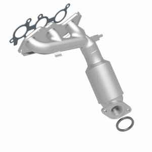 Toyota Sienna Catalytic Converter - Magnaflow - Direct Fit OE Grade - `11-`16