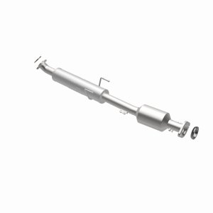 Toyota Sienna Catalytic Converter - Underbody - Magnaflow - Direct Fit - `07-`10 Toyota Sienna Catalytic Converter - Underbody - Magnaflow - Direct Fit - `07-`10