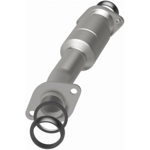 Toyota Sienna Catalytic Converter - Underbody - Magnaflow - Direct Fit, OEM Grade - `11-`16