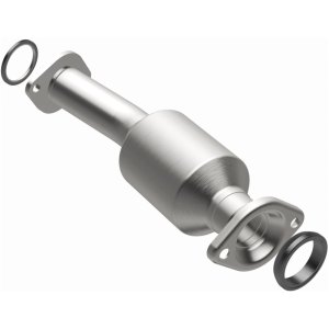 Toyota Sienna Catalytic Converter - Magnaflow - OEM Grade Direct-Fit - 2011