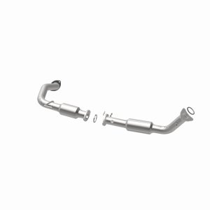 Toyota Sequoia Catalytic Converter - Magnaflow - Direct Fit - `08-`22 Toyota Sequoia Catalytic Converter - Magnaflow - Direct Fit - `08-`22