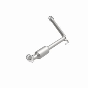 Toyota Tundra Catalytic Converter - Magnaflow - OEM Grade Direct-Fit - `05-`06 Toyota Tundra Catalytic Converter - Magnaflow - OEM Grade Direct-Fit - `05-`06