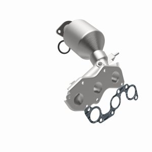 Toyota Avalon Catalytic Converter - Magnaflow - Direct Fit - 2012