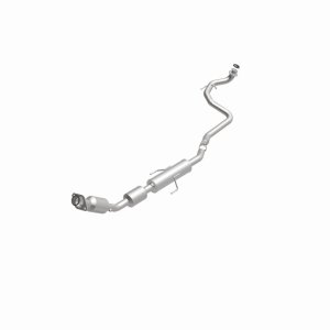 Toyota Yaris Catalytic Converter - Underbody - Magnaflow - OEM Grade Direct-Fit - `07-`11