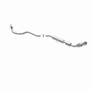 Toyota Yaris Catalytic Converter - Underbody - Magnaflow - OEM Grade Direct-Fit - `07-`11