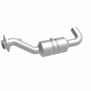 Ford F-150 Catalytic Converter - Underbody - Magnaflow - OEM Grade Direct-Fit - `17-`18 Ford F-150 Catalytic Converter - Underbody - Magnaflow - OEM Grade Direct-Fit - `17-`18