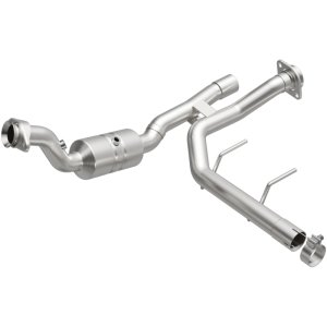 Ford F-150 Catalytic Converter - Magnaflow - Direct-Fit - `17-`18