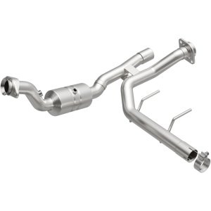 Ford F-150 Catalytic Converter - Magnaflow - Direct-Fit - `17-`18