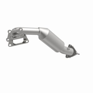 Chevrolet Colorado Catalytic Converter - Underbody - Magnaflow - Direct Fit - `15-`16