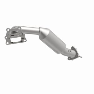 Chevrolet Colorado Catalytic Converter - Underbody - Magnaflow - Direct Fit - `15-`16