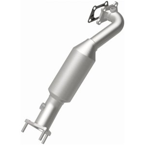 GMC Canyon Catalytic Converter - Underbody - Magnaflow - Direct Fit - `15-`16