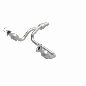 Cadillac Escalade Catalytic Converter - Magnaflow - OEM Grade Direct-Fit - `15-`20
