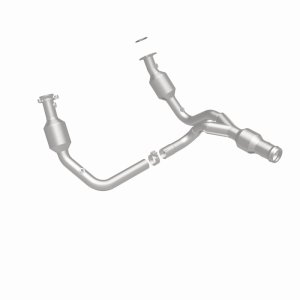 GMC Yukon Catalytic Converter - Magnaflow - OEM Grade Direct-Fit - `15-`20