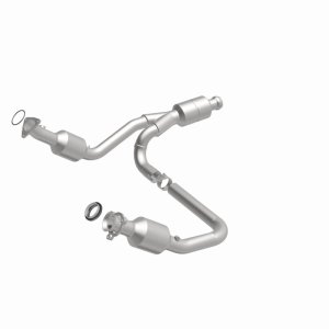 GMC Sierra 1500 Catalytic Converter - Magnaflow - Direct-Fit - `14-`16