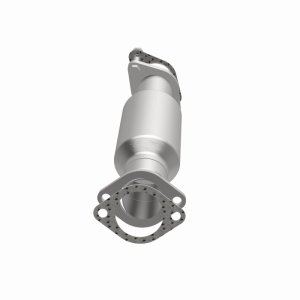 Kia Sorento Catalytic Converter - Underbody - Magnaflow - OEM Grade Direct-Fit - `11-`13