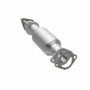 Kia Sorento Catalytic Converter - Underbody - Magnaflow - OEM Grade Direct-Fit - `11-`13