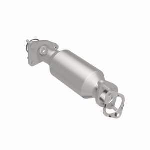 Nissan Frontier Catalytic Converter - Magnaflow - OEM Grade Direct-Fit - `05-`19