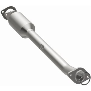 Nissan Frontier Catalytic Converter - Underbody - Magnaflow - Direct-Fit - `11-`15