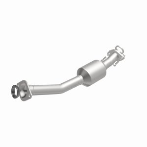 Chevrolet City Express Catalytic Converter - Direct Fit - Magnaflow - OEM Grade Federal/EPA Compliant - `15-`18