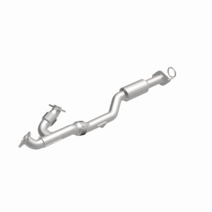 Nissan Pathfinder Catalytic Converter - Magnaflow - Direct-Fit OEM EPA Compliant - `13-`17
