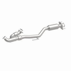 Nissan Quest Catalytic Converter - Underbody - Magnaflow - OEM Grade Direct-Fit - `11-`14 Nissan Quest Catalytic Converter - Underbody - Magnaflow - OEM Grade Direct-Fit - `11-`14