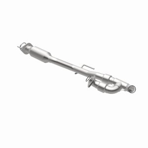 Nissan Quest Catalytic Converter - Underbody - Magnaflow - OEM Grade Direct-Fit - `11-`14 Nissan Quest Catalytic Converter - Underbody - Magnaflow - OEM Grade Direct-Fit - `11-`14