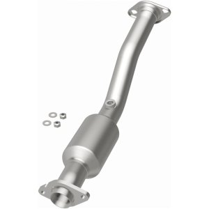 Nissan Cube Catalytic Converter - Underbody - Magnaflow - Direct Fit - `11-`14