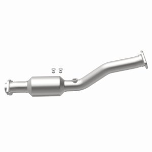 Nissan Sentra Catalytic Converter - Underbody - Magnaflow - Direct Fit - `13-`19