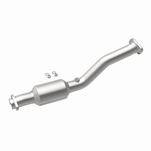 Nissan Sentra Catalytic Converter - Underbody - Magnaflow - Direct Fit - `13-`19