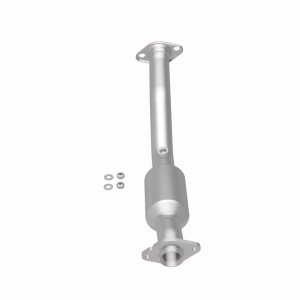Nissan Sentra Catalytic Converter - Underbody - Magnaflow - Direct Fit - `13-`19
