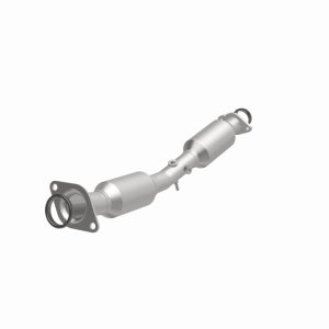 Nissan Sentra Catalytic Converter - Underbody - Magnaflow - Direct Fit - `13-`19