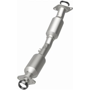 Nissan Sentra Catalytic Converter - Underbody - Magnaflow - Direct Fit - `13-`19