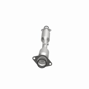 Nissan Sentra Catalytic Converter - Underbody - Magnaflow - Direct Fit - `13-`19