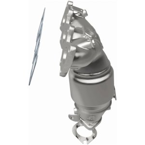 Kia Sorento Catalytic Converter - Magnaflow - Direct Fit - `11-`13