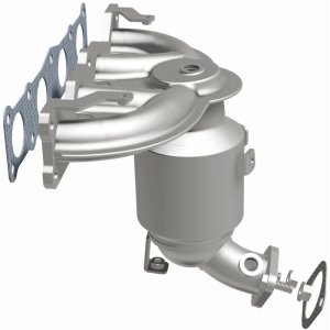 Kia Sorento Catalytic Converter - Magnaflow - Direct Fit - `11-`13