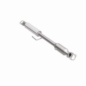 Hyundai Sonata Catalytic Converter - Underbody - Magnaflow - OEM Grade Federal/EPA Compliant - `11-`15