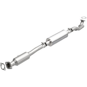 Kia Soul Catalytic Converter - Underbody - Magnaflow - OEM Grade Federal/EPA Compliant Direct-Fit - `12-`13