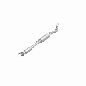 Kia Soul Catalytic Converter - Underbody - Magnaflow - OEM Grade Federal/EPA Compliant Direct-Fit - `12-`13