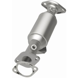 Kia Soul Catalytic Converter - Underbody - Magnaflow - Direct Fit - `10-`11 Kia Soul Catalytic Converter - Underbody - Magnaflow - Direct Fit - `10-`11