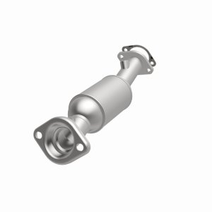 Kia Soul Catalytic Converter - Underbody - Magnaflow - Direct Fit - `10-`11 Kia Soul Catalytic Converter - Underbody - Magnaflow - Direct Fit - `10-`11