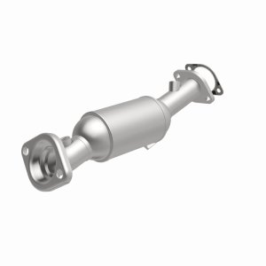 Kia Soul Catalytic Converter - Underbody - Magnaflow - Direct Fit - `10-`11 Kia Soul Catalytic Converter - Underbody - Magnaflow - Direct Fit - `10-`11