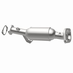 Kia Soul Catalytic Converter - Underbody - Magnaflow - Direct Fit - `10-`11 Kia Soul Catalytic Converter - Underbody - Magnaflow - Direct Fit - `10-`11