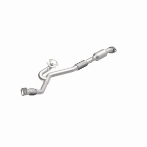 Buick LaCrosse Catalytic Converter - Magnaflow - OEM Grade Direct-Fit - `10-`15