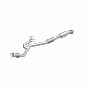 Buick LaCrosse Catalytic Converter - Magnaflow - OEM Grade Direct-Fit - `10-`15