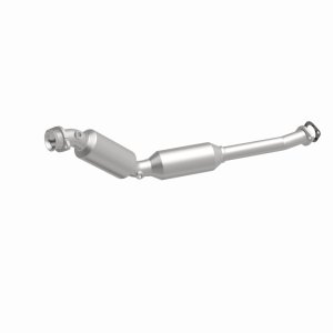 Ford Crown Victoria Catalytic Converter - Magnaflow - Direct-Fit, CARB Compliant - `04-`08