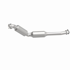 Ford Crown Victoria Catalytic Converter - Magnaflow - Direct-Fit, CARB Compliant - `04-`08